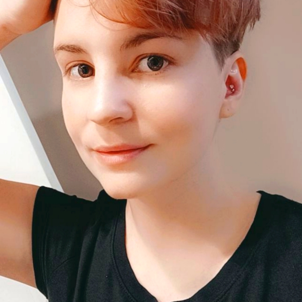 Meet your Posher, Ashlin